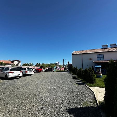 Agropensiuea Casa Uncu Hotel Муригьол Екстериор снимка